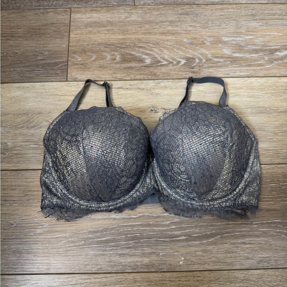 Victoria's Secret Gray Silver Dream Angels Lined Demi Lace Bra Sz 32DDD